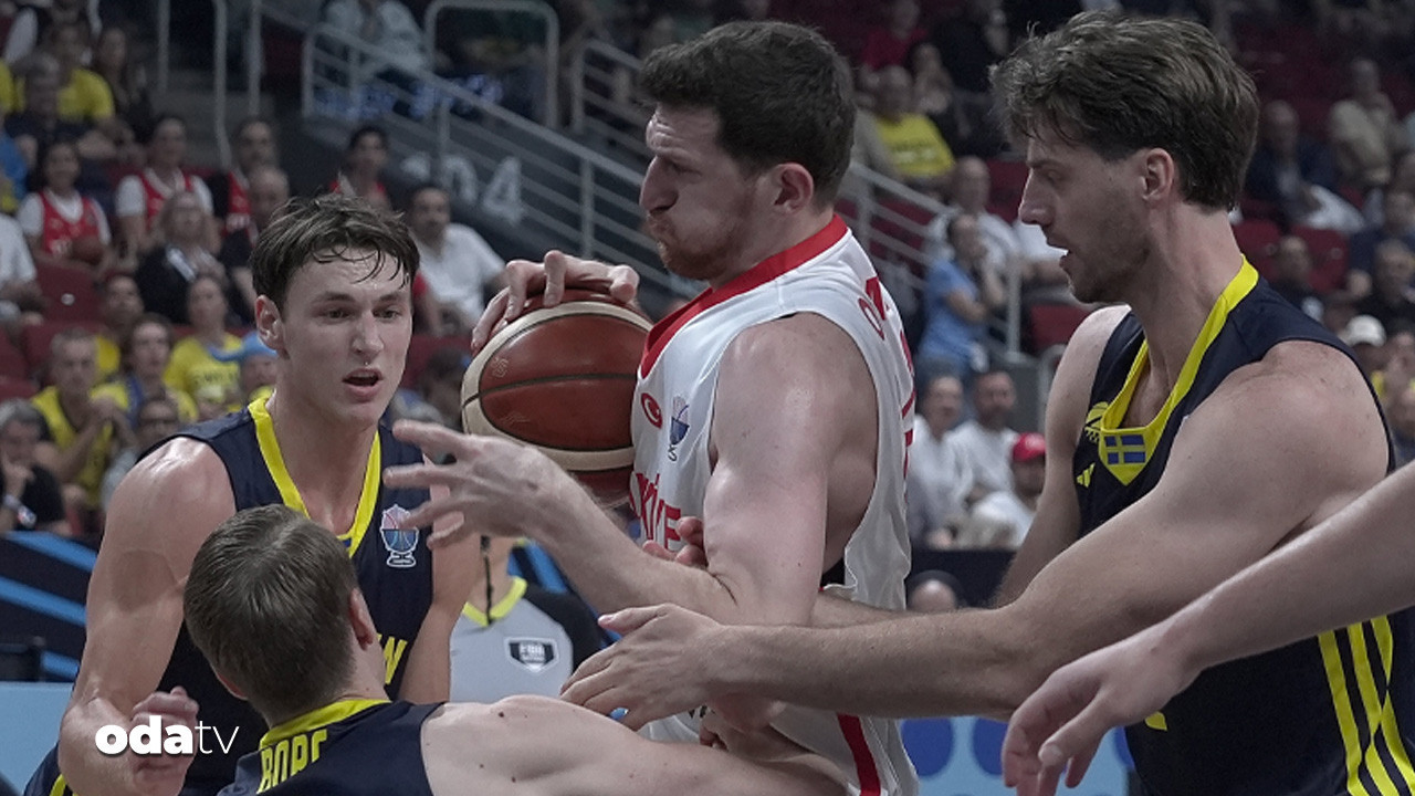 12 dev adam isveci devirdi final yolunda namaglup f2YNP4lJ