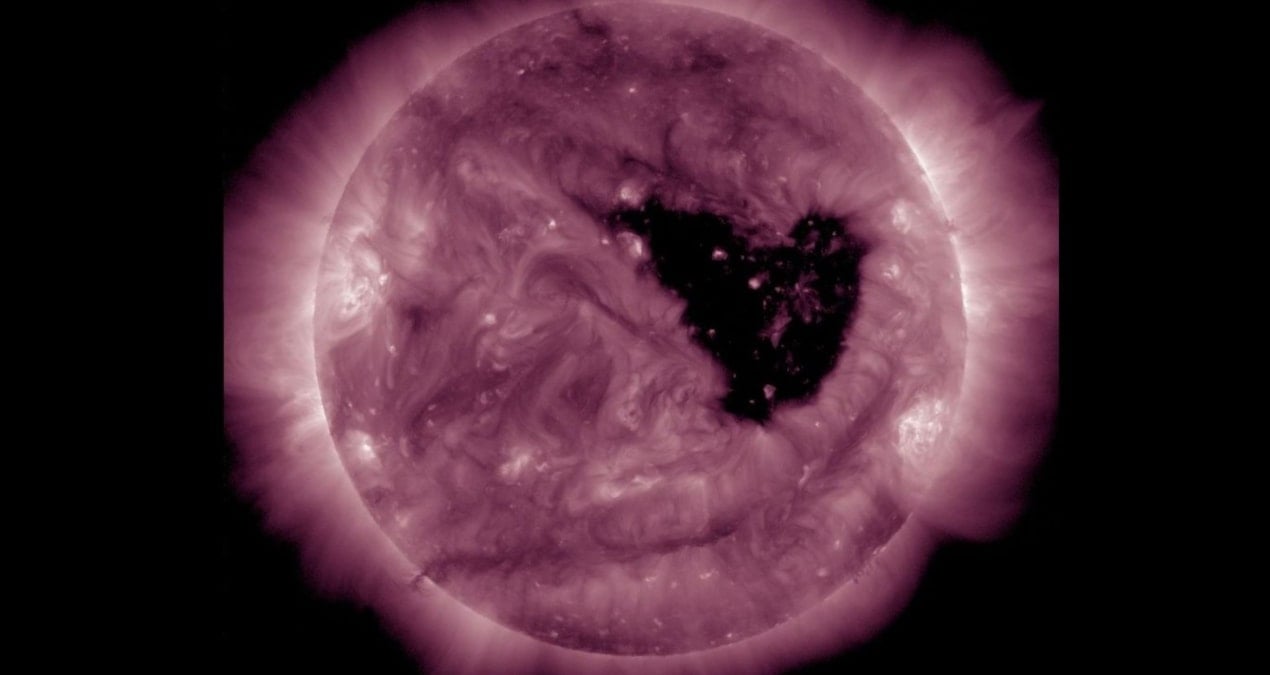 gunes dunyaya kalp yolladi 5DbWfpSS