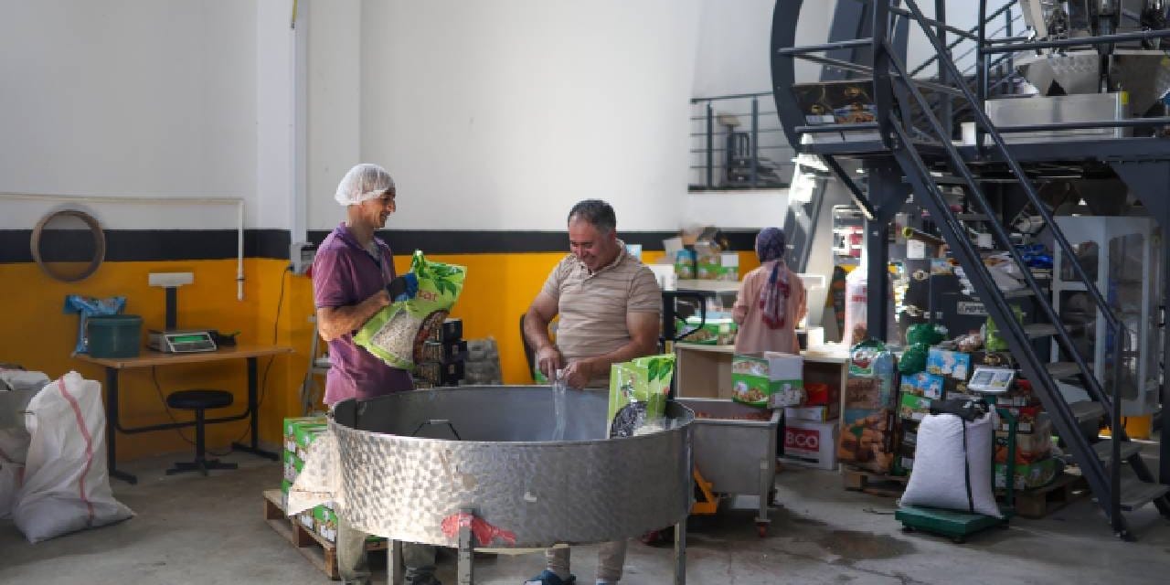 vanli gulsima hayalini fabrikaya donusturdu 86 urunle 50 kisiye is imkani sagliyor K2cOEmsG