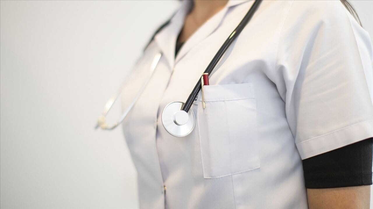 cumhurbaskanligi karari ile 26 bin 673 saglik personeli istihdam edilecek WCJNxxXR.webp