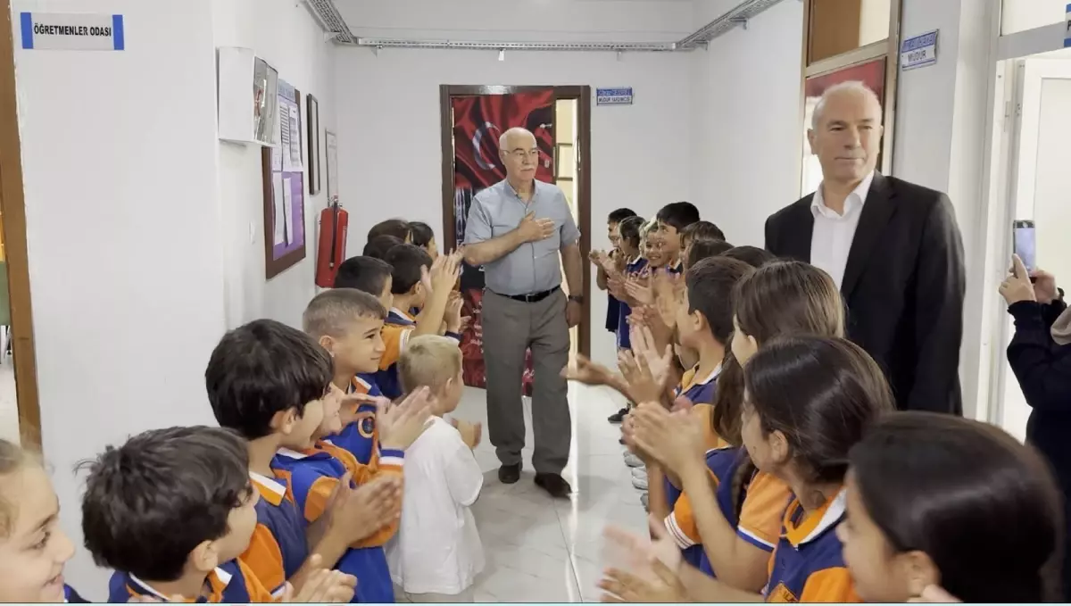 hizir yavuz 43 yil sonra ogretmenlik meslegine veda etti kNwfQA9d.jpg