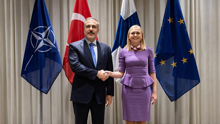 disisleri bakani hakan fidan insani yardimlarin gazzeye girisi yetersiz 7tDS925M.jpg